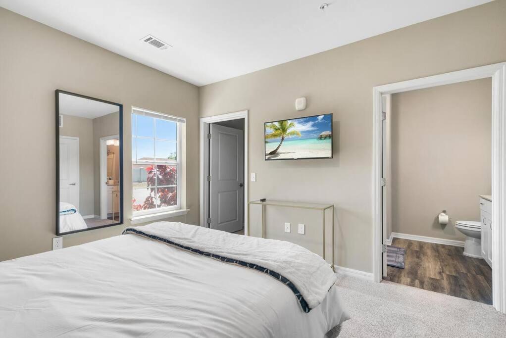 Elegant 2 Bed/2 Bath Apartment In Melbourne Fl Extérieur photo