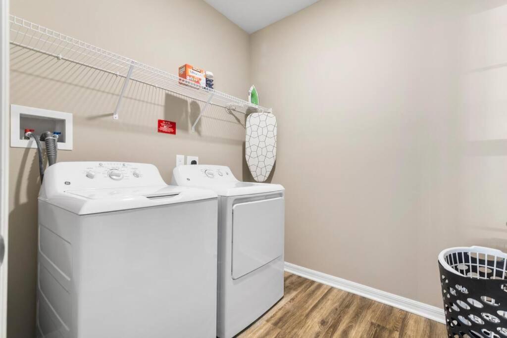 Elegant 2 Bed/2 Bath Apartment In Melbourne Fl Extérieur photo